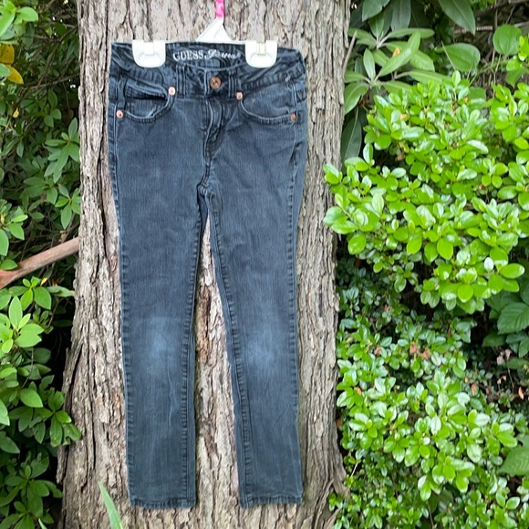 Guess Jeans Daredevil Skinny Leg Black Charcoal Gray Denim 7 Boys - Picture 2 of 16